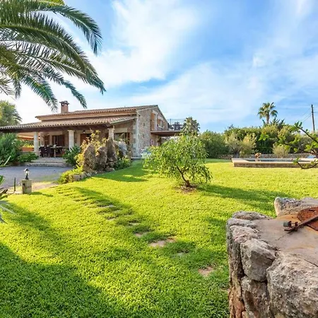 Villa With 2 Bedrooms In Mallorca With Wonderful Mountain View Private Pool Enclosed Garden 3 Km From The Beach 빌라 포엔샤